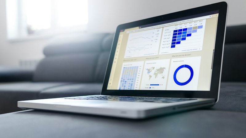 Choosing an Accountant-Friendly Tech Stack for Small Business Dashboard Analysis